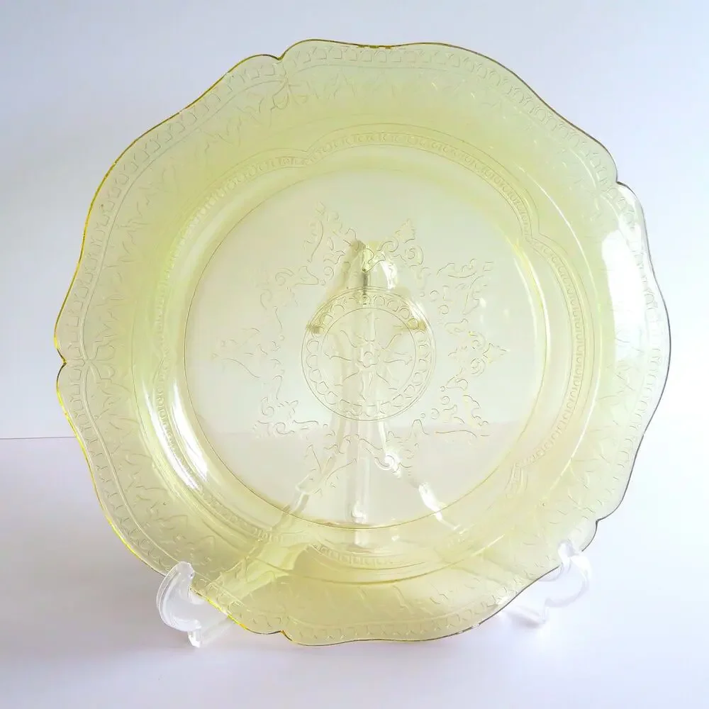 Vintage Federal Patrician Spoke Depression Glass Amber Yellow Dinner Plate 11